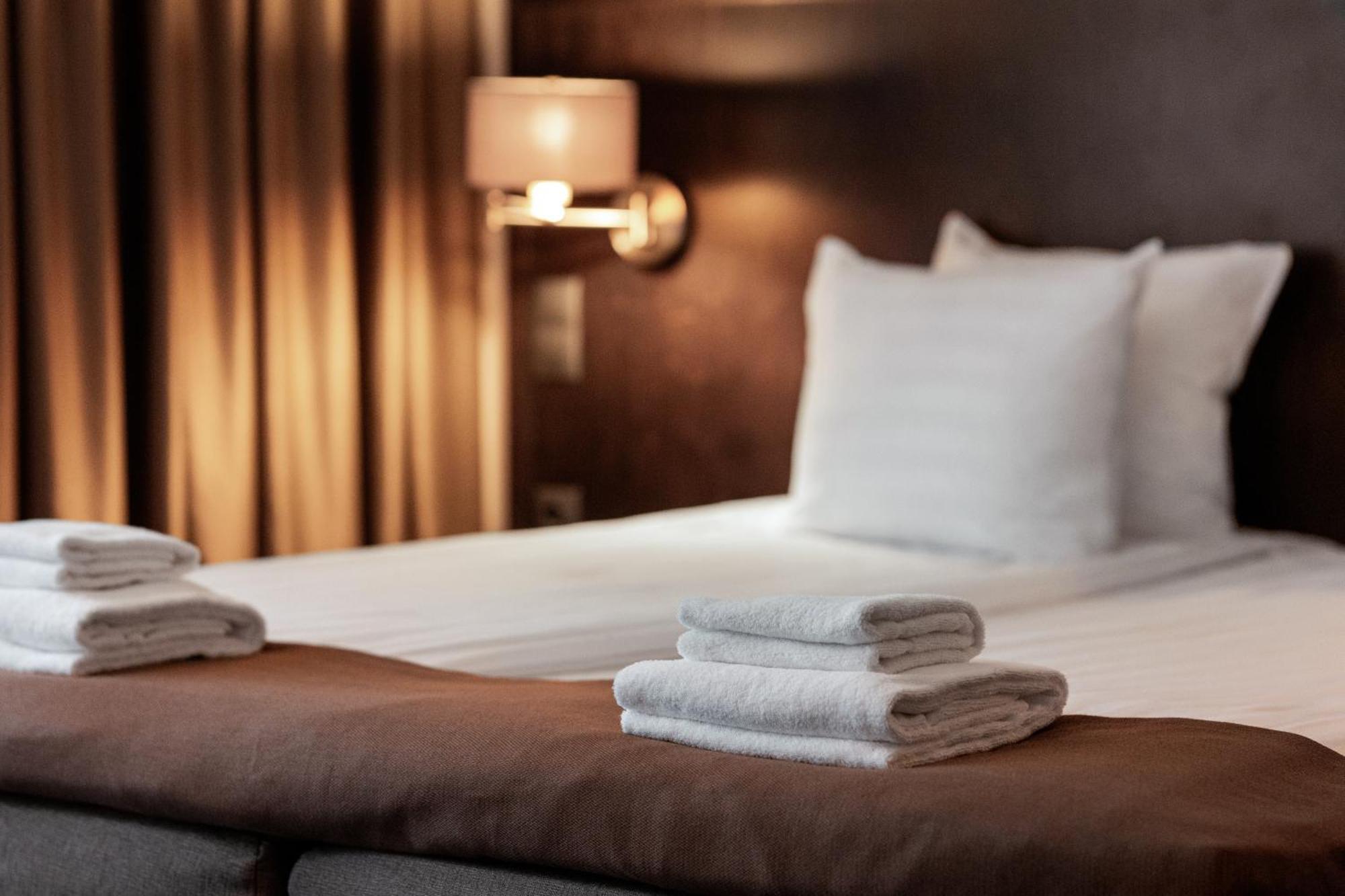 Adoryal Hotell Tallinn Exterior photo