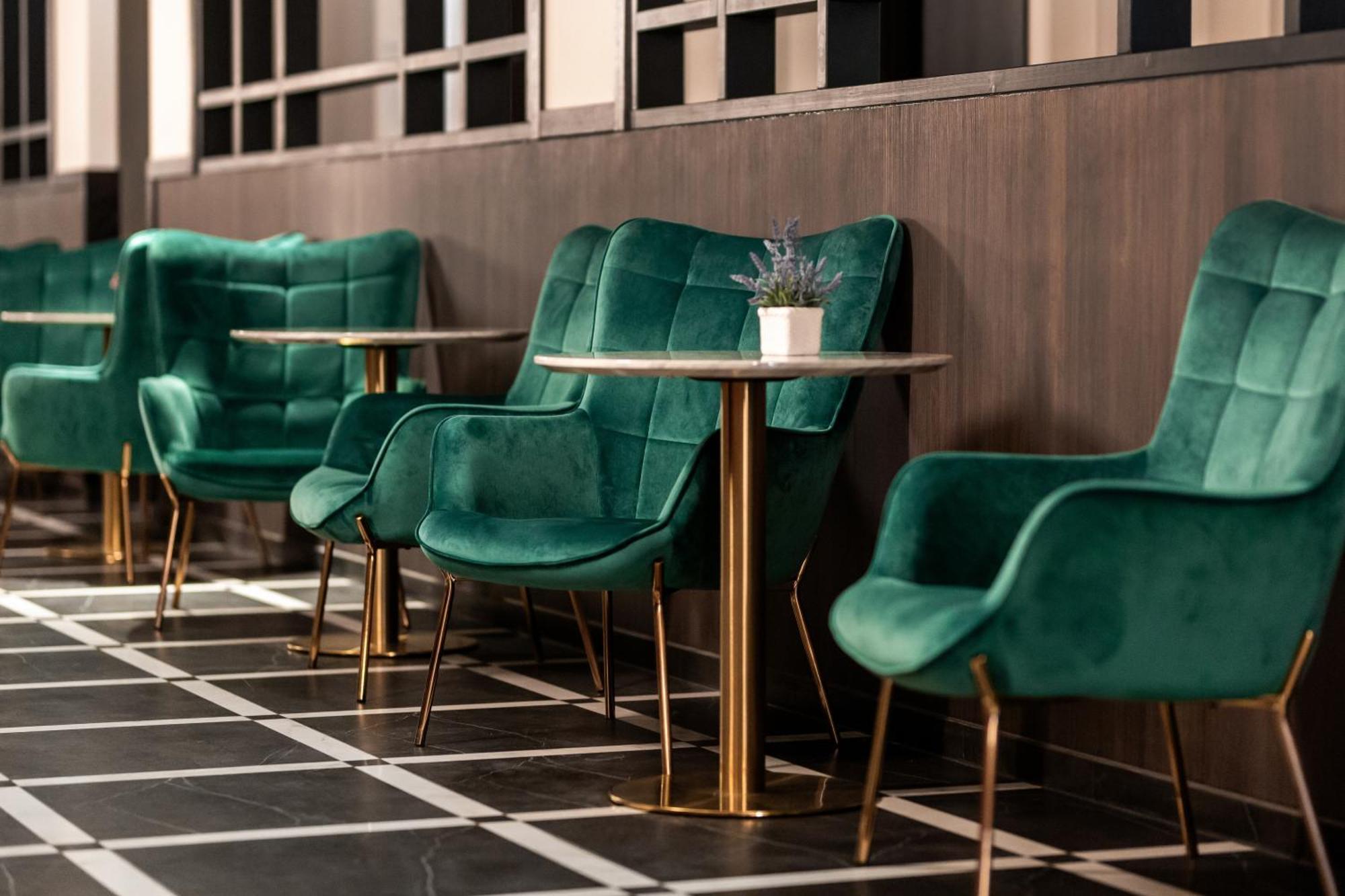 Adoryal Hotell Tallinn Exterior photo